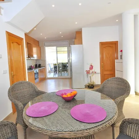 Aba Villa