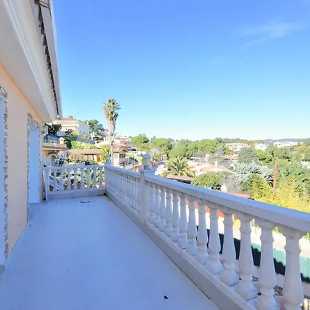 Villa Aba *