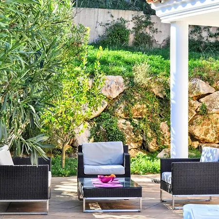 Aba Villa *
